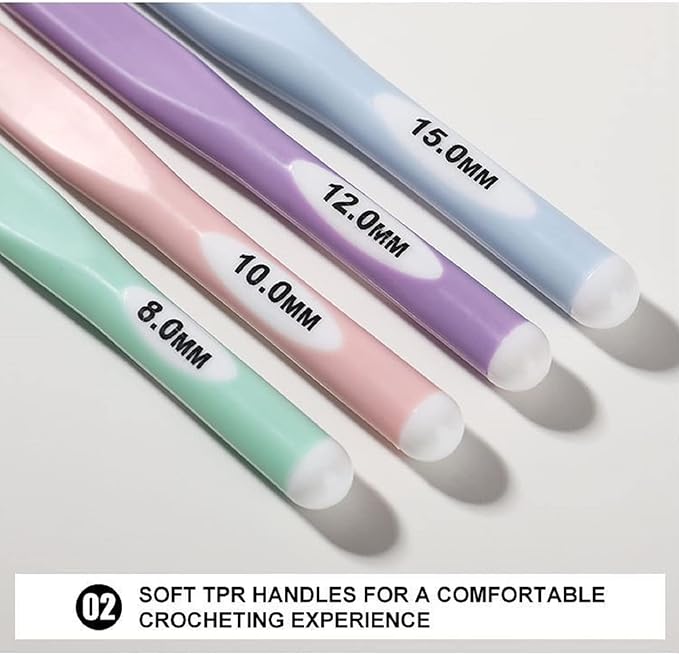 Large Sizes Crochet Hooks 8mm, 10mm, 12mm, 15mm Rubber Handle Crochet Hook 4PCS- Ergonomic Handle Crochet Hooks Weaving Tools for Knitting Blankets, Shawl and Carpet