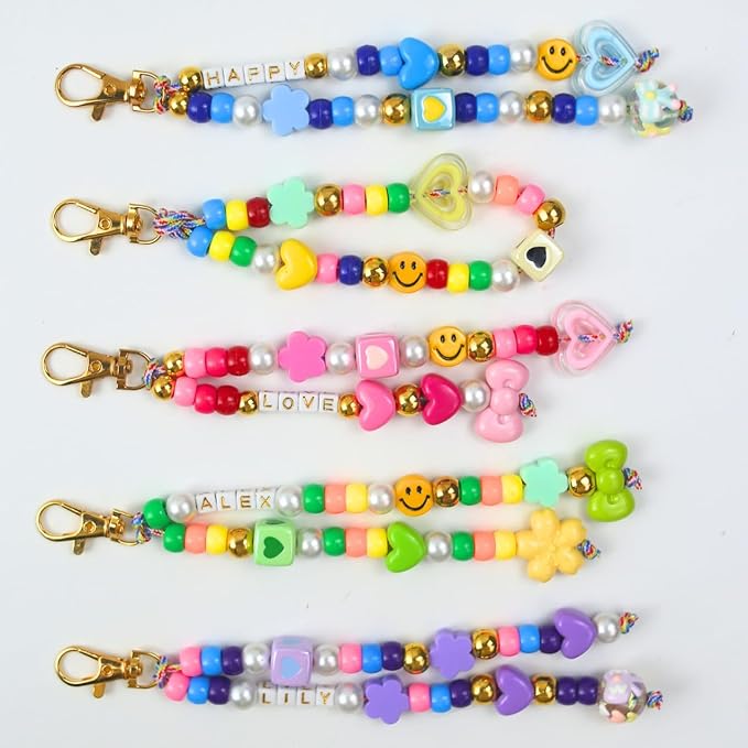 fcccfvvuua 680 PCS DIY Beaded Keychain Making Kit - Bow Heart Star Flower Letter Alphabet | Bead Bag Charm Kit | Great for Handmade Party, Gifts
