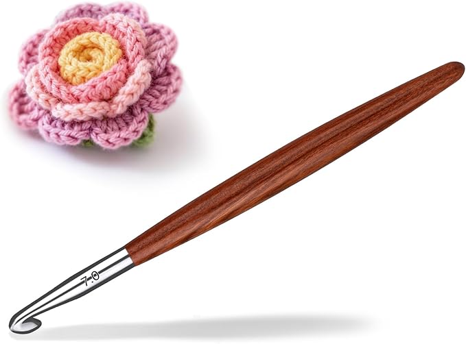 Lunarm 7mm Crochet Hook, Ergonomic Aluminum Crochet Hook with Wood Handle Available in 3mm-10mm for Arthritic Hands DIY Craft Knitting Dolls, Bouquets, Blankets, Hats, Gloves from Various Yarns