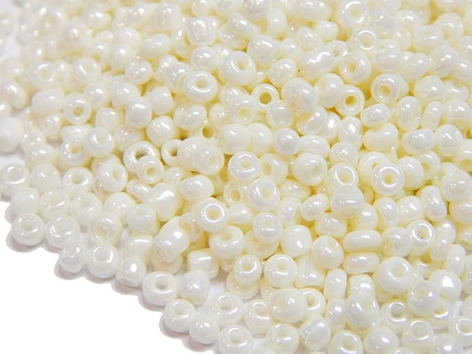 Perlin Glass Seed Beads 4mm 6/0 Round 1100pcs Mini Small Pony Spacer Beads Kit for Jewelry Making Earrings Bracelets Pendants Waist DIY Handmade (Beige Opaque)