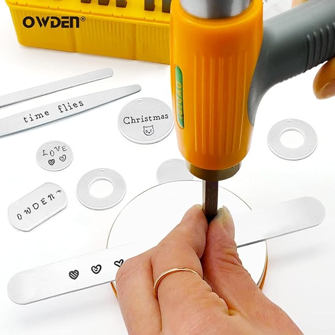 OWDEN 21Pieces Metal Stamping Tool,20Pcs. Aluminum Bracelet blanks (4 Sizes) with a nice Bracelet Bending Bar,Metal Stamps Tool Set For Jewelry Stamping Working.
