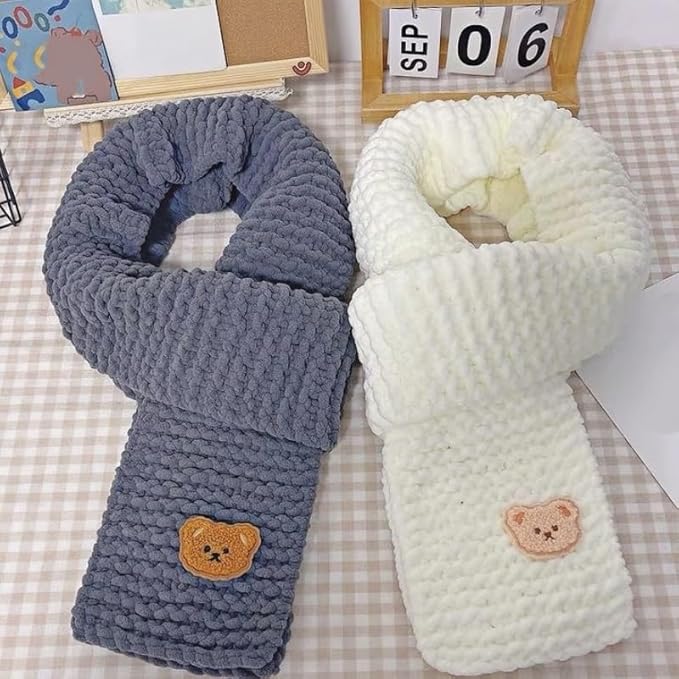 Ygakrkreit Warm Thick Scarf Knitting Kit - 4pcs Yarn + Knitting Tools + Bear Pattern Accessories, Adult DIY Craft Kit, Arts & Crafts Supplies, Ideal Handmade Gift (1 Set)(红色)