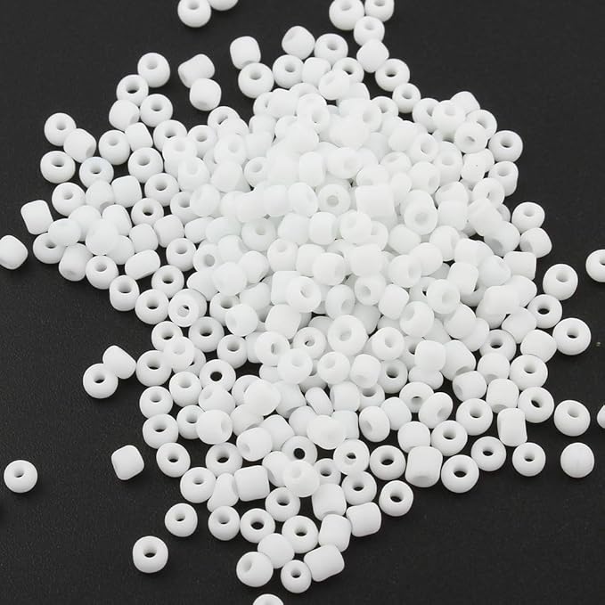 Perlin Glass Seed Beads 4mm 6/0 Round 1100pcs Mini Small Pony Spacer Beads Kit for Jewelry Making Earrings Bracelets Pendants Waist DIY Handmade (White Opaque)