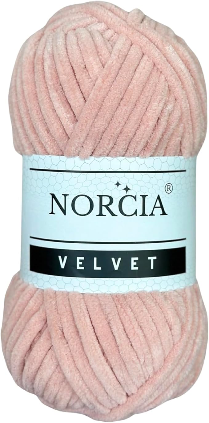 Soft Velvet Yarn Chenille Yarn for Crocheting Super Bulky 100g (74.3 yds) Baby Blanket Yarn for Knitting Amigurumi Yarn for Crochet Weaving Craft (Powder, 1 Skein)