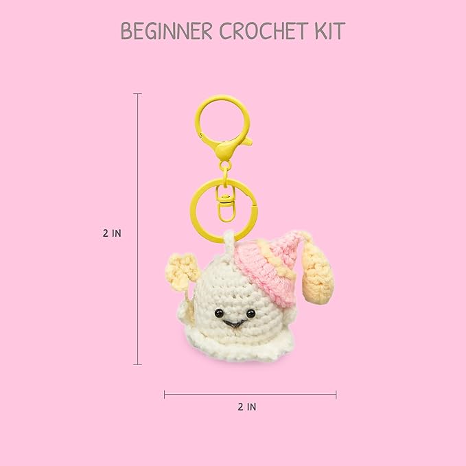 HOUSE CREATIVITY Beginner Crochet Kit for Adults, Beginners Crocheting Knitting Kit with Yarn Sets, Step-by-Step Video Tutorials,Animal Craft Kit, Holiday Birthday Gifts(Keychain-3(p&w))