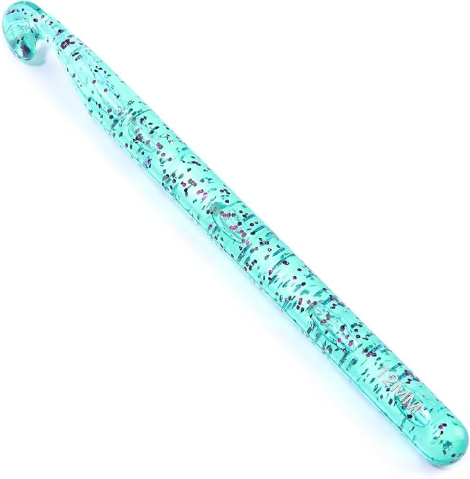 12 mm Large Crochet Hooks, Ergonomic Handle for Arthritic Hands, Professional Huge Crochet Needles, Colorful Transparent Crochet Hook for Beginners and Crocheting Yarn(12 mm)
