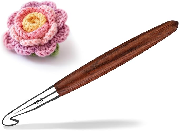 Lunarm 10mm Crochet Hook, Ergonomic Aluminum Crochet Hook with Wood Handle Available in 3mm-10mm for Arthritic Hands DIY Craft Knitting Dolls, Bouquets, Blankets, Hats, Gloves from Various Yarns