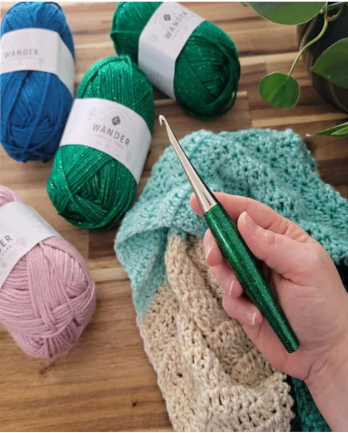 Furls Crochet Hook, Odyssey Emerald Green, Nickel Plated Tip for Effortless Glide, Ergonomic Handle Crochet Hooks 7" (F - 3.75MM)