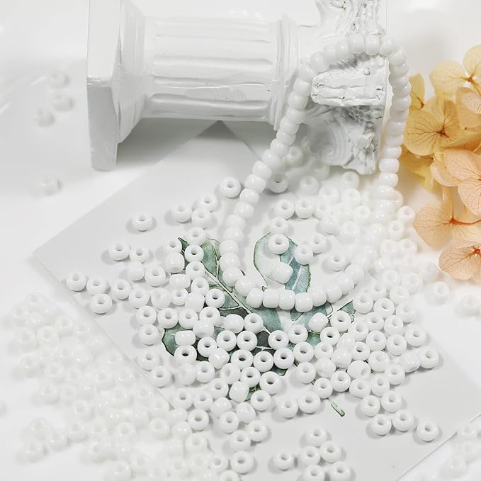 Bala&Fillic White Color 4mm Seed Beads About 1200pcs/100Grams in Bag, 6/0 Glass Craft Beads for Making Bracelet and Necklace (White)