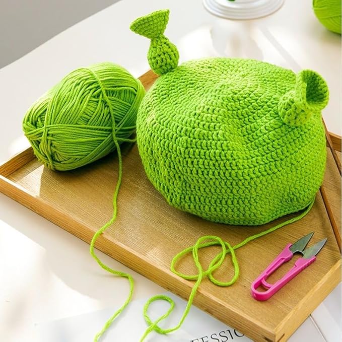 2 Pcs Soft Fluffy Acrylic Yarn for Crocheting and Knitting #4Worsted Weight Yarn-2x50g/2x 142Yards Perfect for Crafts, Blankets Hats, Gloves, Scarf (Tender Green)