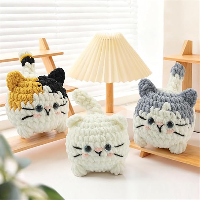 Linhao Jew Crochet Kit for Beginners – Cat Crochet Kit Keychain with Pre-Started Easy Yarn, Step-by-Step Video Tutorials for Adults & Kids DIY Crafts (Kitten)