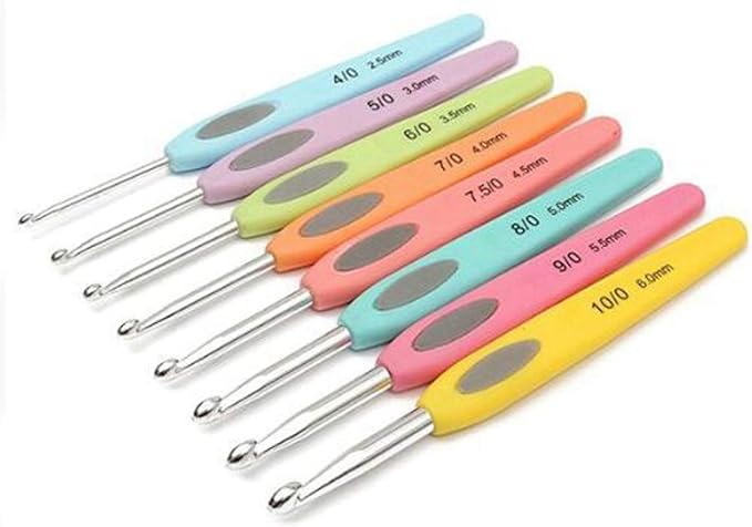 8PCS PVC Ergonomic Handle Color Crochet Hook Kit (2.5-6mm), for DIY Yarn, Scarf, Sweater, Hat, Baby Sock Weave Knitting Needle Etc (Color)