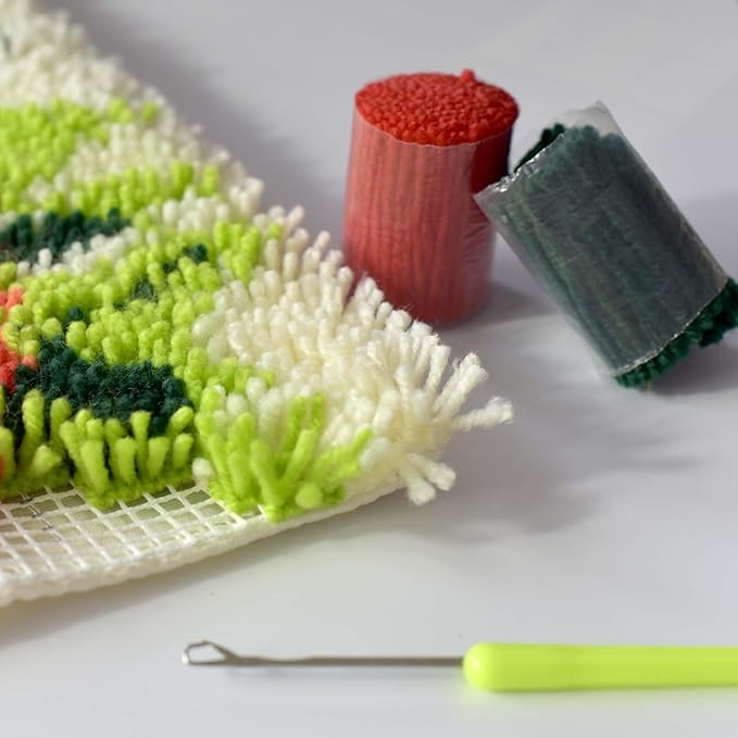 PATIKIL 20 Rolls Latch Hook Yarn, Latch Hook Kit Precut Rugs Yarn Making Crochet Bundles for Rug Adults Beginners Tapestry DIY Craft, Light Purple