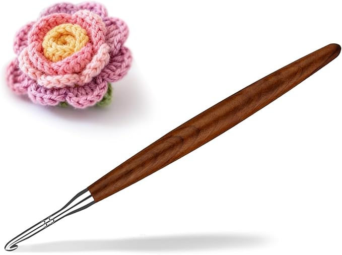Lunarm 3.5mm Crochet Hook, Ergonomic Aluminum Crochet Hook with Wood Handle Available in 3mm-10mm for Arthritic Hands DIY Craft Knitting Dolls, Bouquets, Blankets, Hats, Gloves from Various Yarns