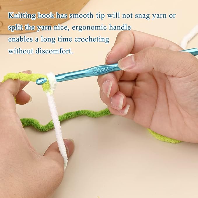 7mm Aluminum Crochet Hook, Smooth Crochet Needles, Knitting Needles for Yarn Craft, Great Handmade DIY Present for Friends, Random Color