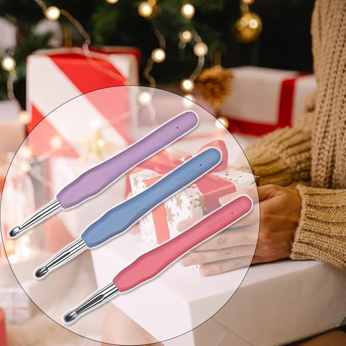 Crochet Hooks 6.5mm 7.0mm 8.0mm Crochet Needles QLRFFLJOY 3 pcs Crochet Hook Set DIY Yarn Weaving Tools for Knitting Gloves, Shoes, Bags, Hats, Socks, Scarf