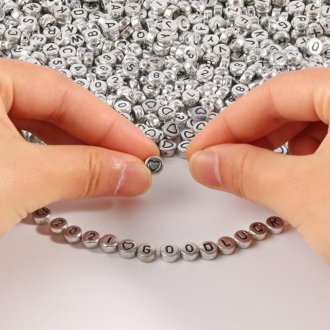 Yochus 1000pcs Silver Mixed Round Acrylic Beads 4x7mm Black Alphabet Number Heart Shape Bead for Jewelry Making and DIY Bracelets