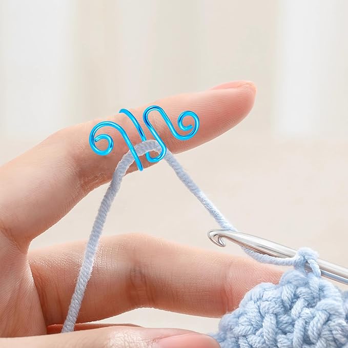 Juszok 3Pcs Handmade Crochet Tension Ring, Crochet Ring for Finger Crocheting，Yarn Tension Control Ring, Adjustable Companion Knitting Ring with Box Gifts for Crocheters Knitters Women (Blue)