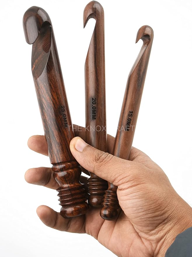 3 PCS Large Crochet Hook Set, Ergonomic Crochet Hooks with Soft Grip Handles, Huge Crochet Needles for Crocheting Thick Blanket and Extra Bulky Yarn Projects (15,20,25MM)
