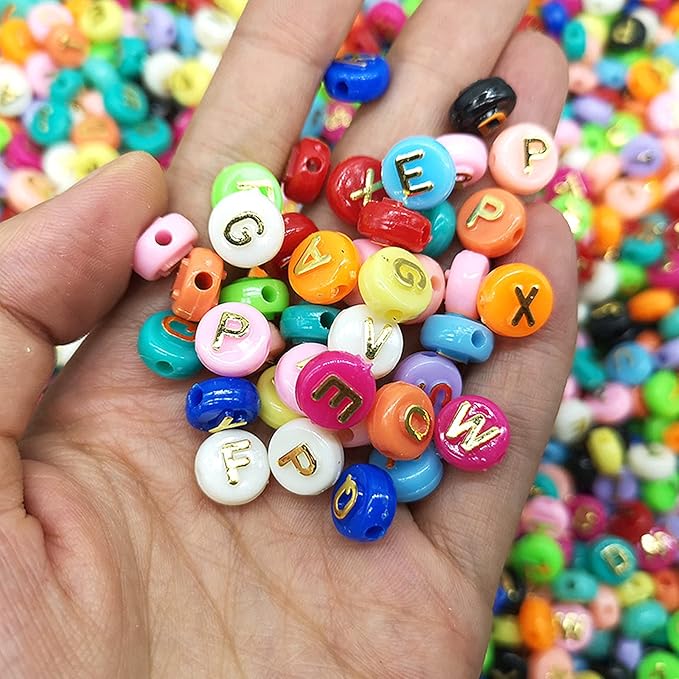 Amaney 500pcs Big Colorful Letter Beads 10x6mm Alphabet Round Flat Beads for DIY Craft Making