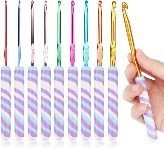 Coopay Warm Crochet Hooks Comfort Grip, Short Purple Ripple Art Handle for Beginners, Longer Aluminum Shaft Crochet Hook Set 2.0mm-6.0mm(B-J), Smooth Needles Set for Crocheting