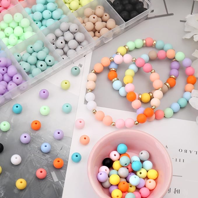 600Pcs 8mm Candy Color Matte Acrylic Round Beads, 24 Colors Assorted Plastic Bubble Gum Beads with Hole Loose Beads Bulk for Bracelets Necklace Jewelry Making DIY Crafts