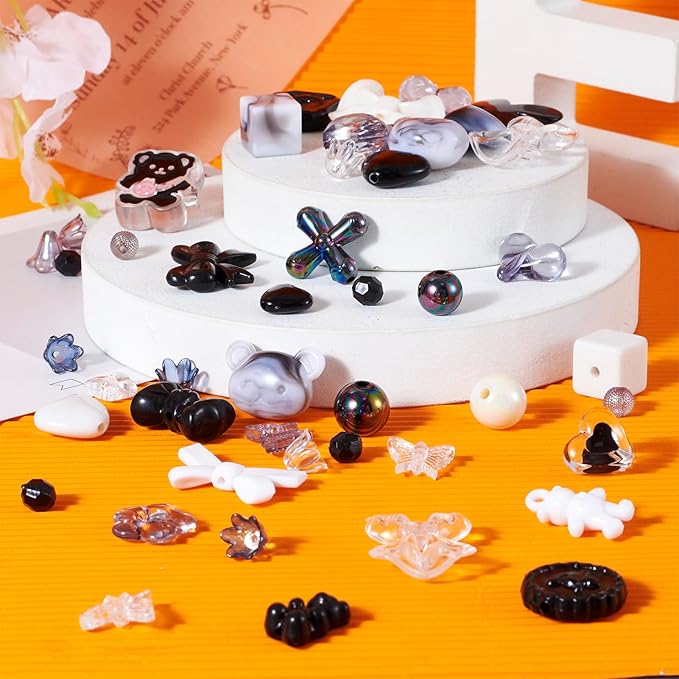 FASHEWELRY 1 Bag Cute Acrylic Beads Bulk Assorted Black Acrylic Beads Kawaii Aesthetic Bead Heart Bow Bear Bead Gothic Clear Pony Beading for Bracelets Necklace Making