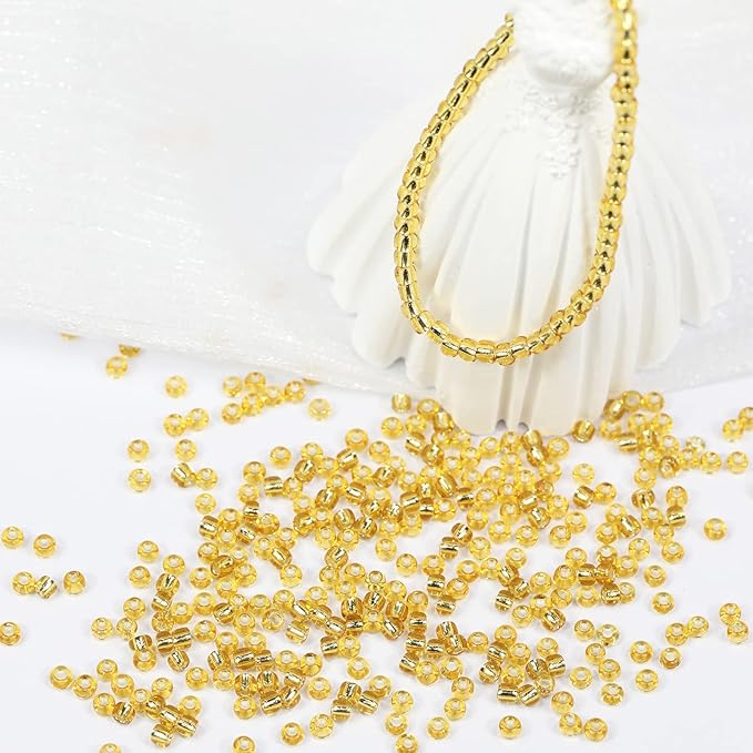 Bala&Fillic Golden Sliver Lined Color Size 3mm Seed Beads About 3600pcs/100Grams in Bag, 8/0 Glass Craft Beads for Making Bracelet and Necklace (Golden Sliver Lined)