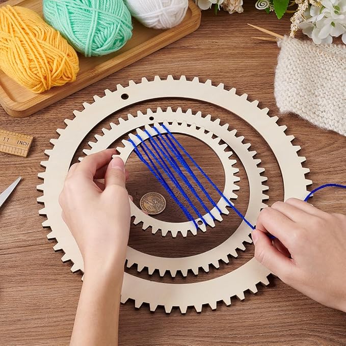 BENECREAT 3 Sizes Wooden Weaving Loom Kit, 5/7.8/11 inch Round Gear Shape DIY Weaving Loom for Hanging Decor Woven Tapestry Knitted Crafts Making, 5mm Thick