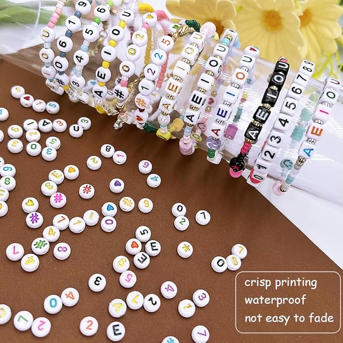 MIIIM 1000pcs Vowel Pony Letter Beads for Keychains Making (A, E, I, O, U), 4x7mm Round Letter Beads for Bracelets Making, Alphabets, Numbers (White and Golden)