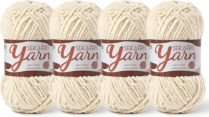 4 Pack Fluffy Velvet Yarn for Crocheting，Baby Blanket Yarn for Crocheting Soft，200g(262.4yds) Amigurumi Yarns，Plush Chenille Crochet Yarns，Puzzle Yarn for Crochet Weaving Craft(4 Beige)