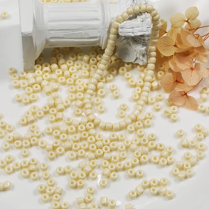 Bala&Fillic Beige Color 4mm Seed Beads About 1200pcs/100Grams in Bag, 6/0 Glass Craft Beads for Making Bracelet and Necklace (Beige)