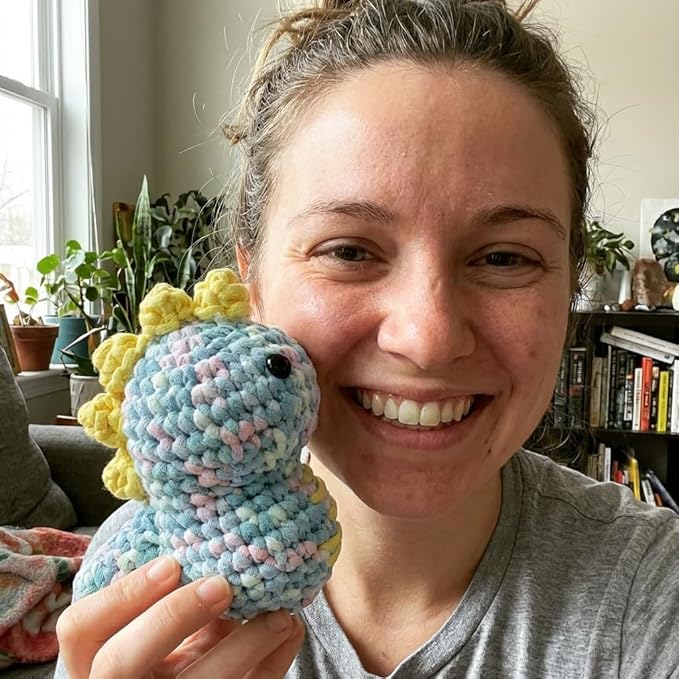 Kovarela Beginners Crochet Kit with Simple Crochet Yarn - with Step-by-Step Video Tutorials (Cute Dinosaur)