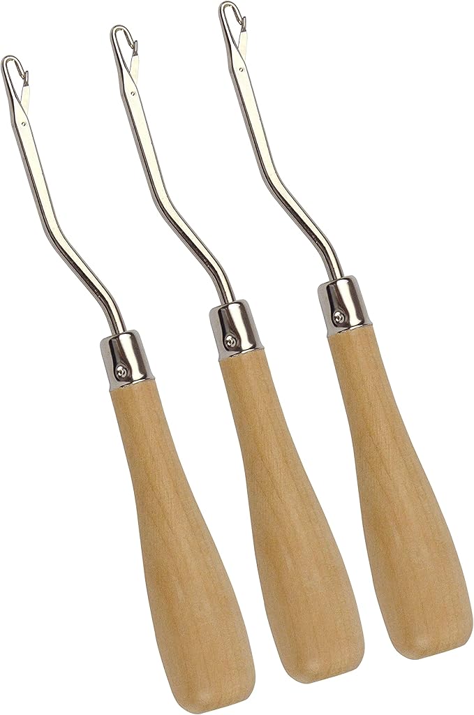 3 Pcs 6.5 Inch Wooden Bent Latch Hook Tools Knitting Rug Hook for Rug Making and Art Crafts