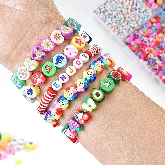 2300pcs Polymer Clay Beads Bracelet Making Kit, 24 Style Cute Fun Beads for Friendship Bracelets Letter Beads Charms Kit for Jewelry Making DIY Arts and Crafts Birthday Gifts Toys for Kids