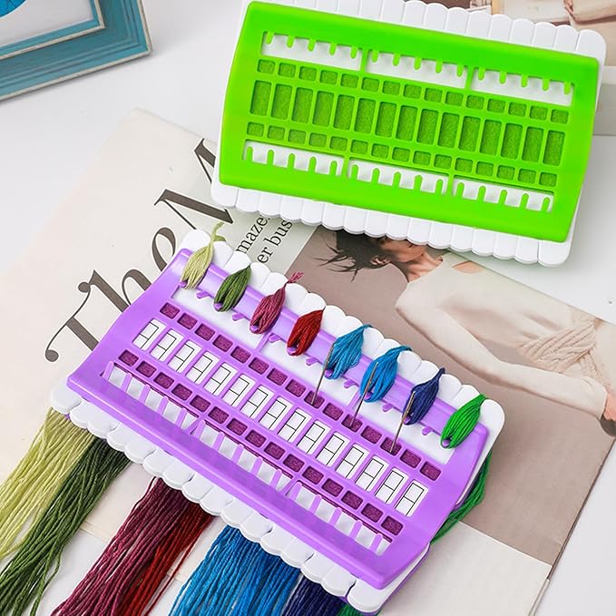 DD-life 4 Pcs 30 Positions Embroidery Thread Organizer Cross Stitch Tool Embroidery Floss Organizer Kit （1 Green，1 Blue，1 Pink，1 Purple）