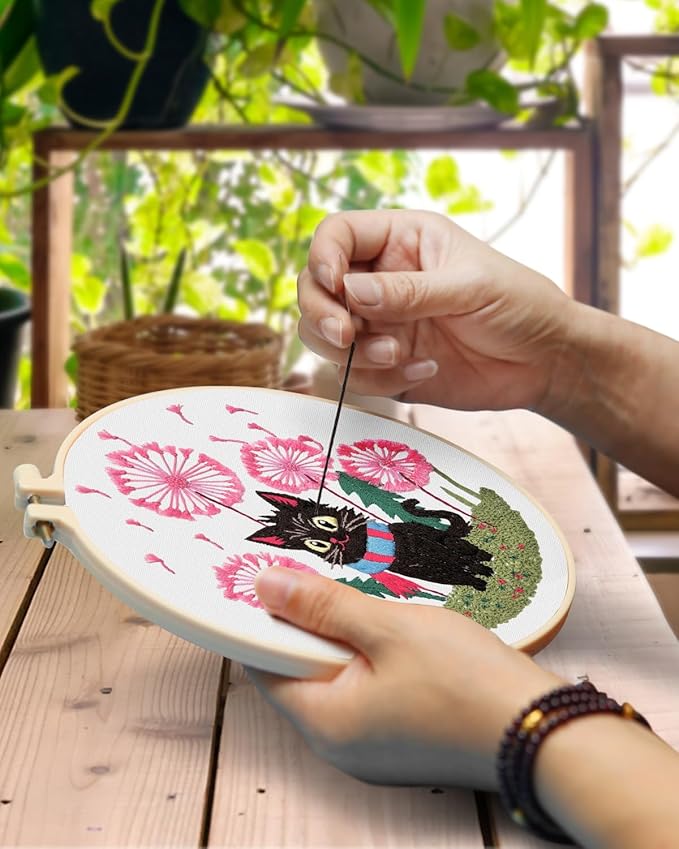TINDTOP Embroidery Kit for Adults, Cat Embroidery Practice Kit for Beginners Include Embroidery Cloth Hoops Threads for Craft Lover Hand Stitch with Embroidery Skill Techniques