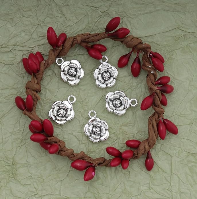 30 Pcs Rose Charms Vintage 1.6 X 1.2 X 0.4 CM Chic Flower Pendants for DIY Jewelry Making Kits Necklace Bracelets Earring Keychain Accessories