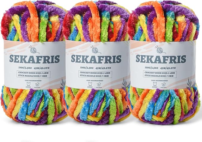 Fuzzy Chunky Chenille Yarn for Crocheting，Soft Plush Yarns for Hand Knitting，Bulky 3x100 g（3x49.2 yd） Baby Blanket Yarn for Crocheting Amigurumi，Crochet Fluffy Velvet Yarns (Rainbow)