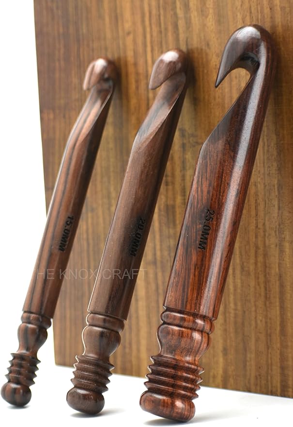 3 PCS Large Crochet Hook Set, Ergonomic Crochet Hooks with Soft Grip Handles, Huge Crochet Needles for Crocheting Thick Blanket and Extra Bulky Yarn Projects (15,20,25MM)
