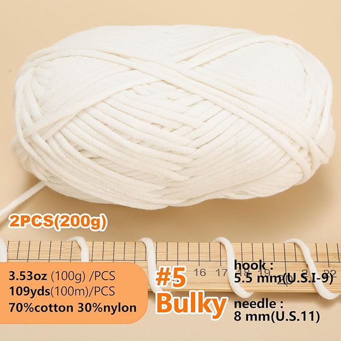 200g Yarn for Crocheting,Soft Yarn for Crocheting,Crochet Yarn for Sweater,Hat,Socks,Blankets(White)