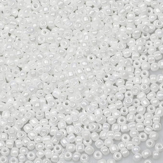 Bala&Fillic White Pearl 3mm Seed Beads About 3600pcs/100Grams in Bag, 8/0 Glass Craft Beads for Making Bracelet and Necklace (White Pearl)