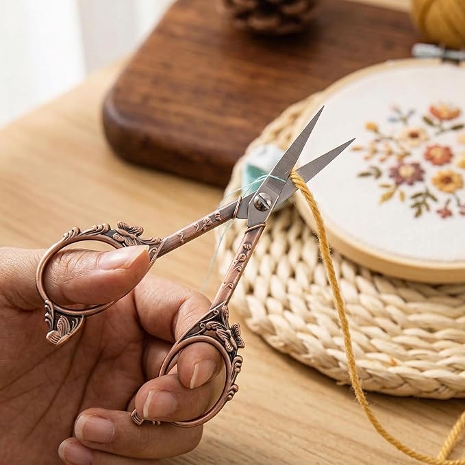 Crochet Scissors with Cover – Rose Gold Vintage Small Embroidery Scissors, Sharp Craft Scissors for Yarn Thread Sewing Needlework, Cute Butterfly Design Gift for Crocheter Quilter, 4.6 Inch