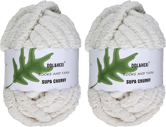 DDL&HEXI 2 Skeins Super Chenille Chunky Yarn,Blanket Making Kit,Jumbo Knitting Yarn 2x8oz 226g per Bag (White)