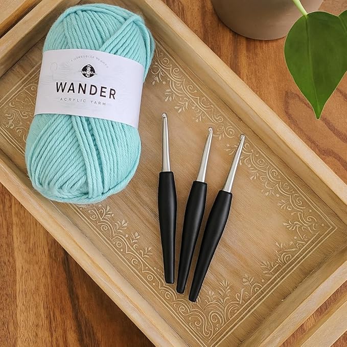 Furls Crochet Hook, Odyssey Black, Nickel Plated Tip for Effortless Glide, Ergonomic Handle Crochet Hooks 7" (Odyssey Black, M - 8.00MM)