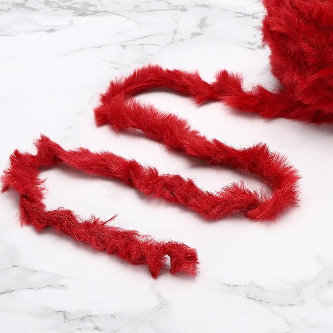 PATIKIL 70yds Faux Fur Yarn, Fuzzy Yarn Crochet Fluffy Yarn Soft Chunky Polyester Plush Fur Eyelash for Crocheting Knit Blanket Rug Sweater Scarf Hat Bear Craft, Khaki