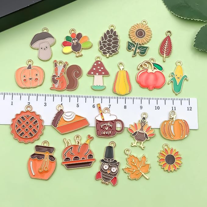 WOCRAFT 100pcs Assorted Enamel Thanksgiving Day Fall Autumn Maple Leaves Bracelet Charms for Jewelry Making DIY Necklace Bracelet Keychain Crafting Charms Kit Crafts (SN931)