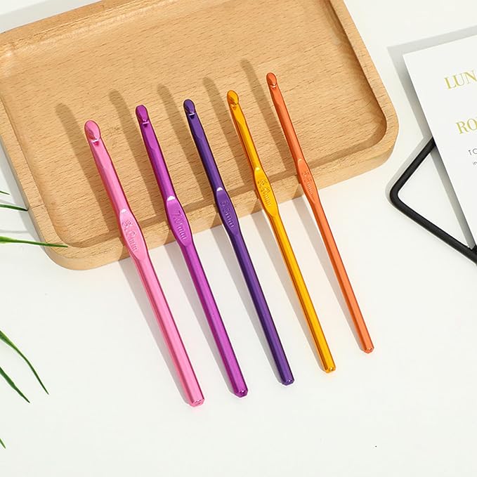20PCS Aluminum Crochet Hook，Crochet Hook for DIY Craft,Aluminum Knitting Needles Craft Yarn,Crochet Needles for Knitting Scarf,Great Gift for Crochet Beginner，4.0mm US Size G (Size 6) Knitting Needles