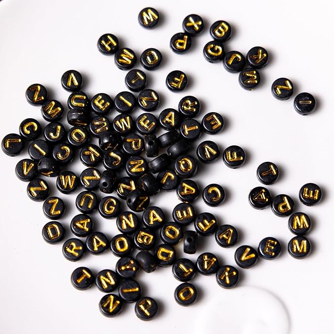 nikkiGuo 1250 PCS Letter Beads Kit with Elastic Cord – Alphabet A–Z, Numbers, Heart, Moon, Star, Smiley Beads for Friendship Bracelets & DIY Jewelry (Black Beats & Golden Letters)