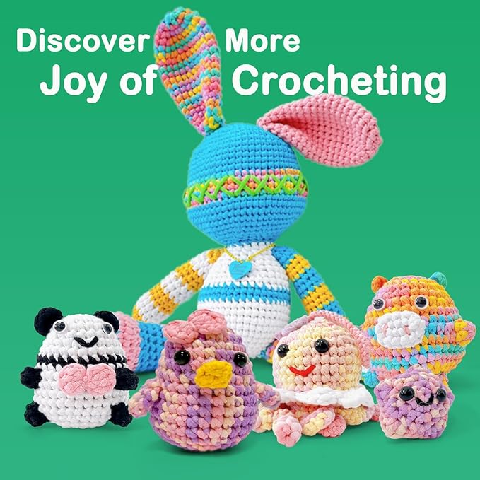 2 x 3.5Oz/120yds Beginner Easy Yarn for Crocheting and Knitting;Worsted-Weight Medium #4;Cotton Blend Yarn for Beginners Amigurumi DIY (Red+Green)